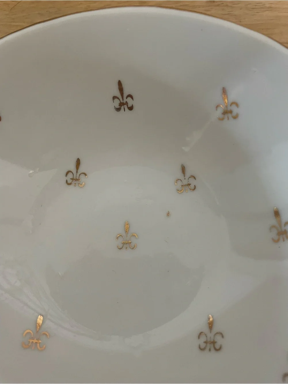 Vintage White porcelain basket gold Fleur de Lis pattern woven handle